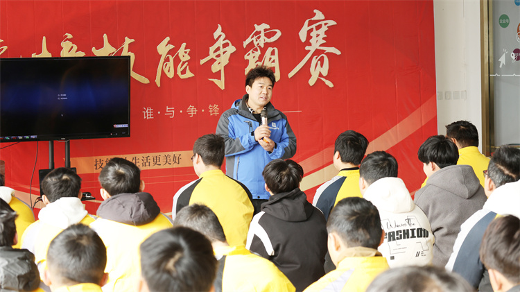 掌握前沿技术，驭见未来 ——连顺自动变速箱专修技术总监走进西安万通，共话汽车行业新未来