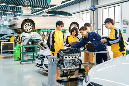 陕西学汽修技术哪个学校好，学汽修主要学什么，需要几年？